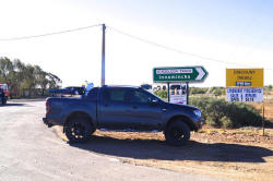 CalOffroad Suspension Lift  Ford Ranger Phil Oodnadatta Track