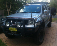 Nissan Navara D40 5 inch lift