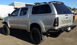 CalOffroad Customer Rides, CalOffroad 6 inch Lift Kit Toyota Hilux 2005 On